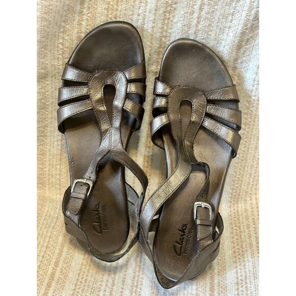 CLARKS Women Bendables Size 9 M Bronze Leather Sandals Buckle Closure - Picture 2 of 12